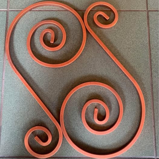 Máquina para colochos y trabajos decorativos